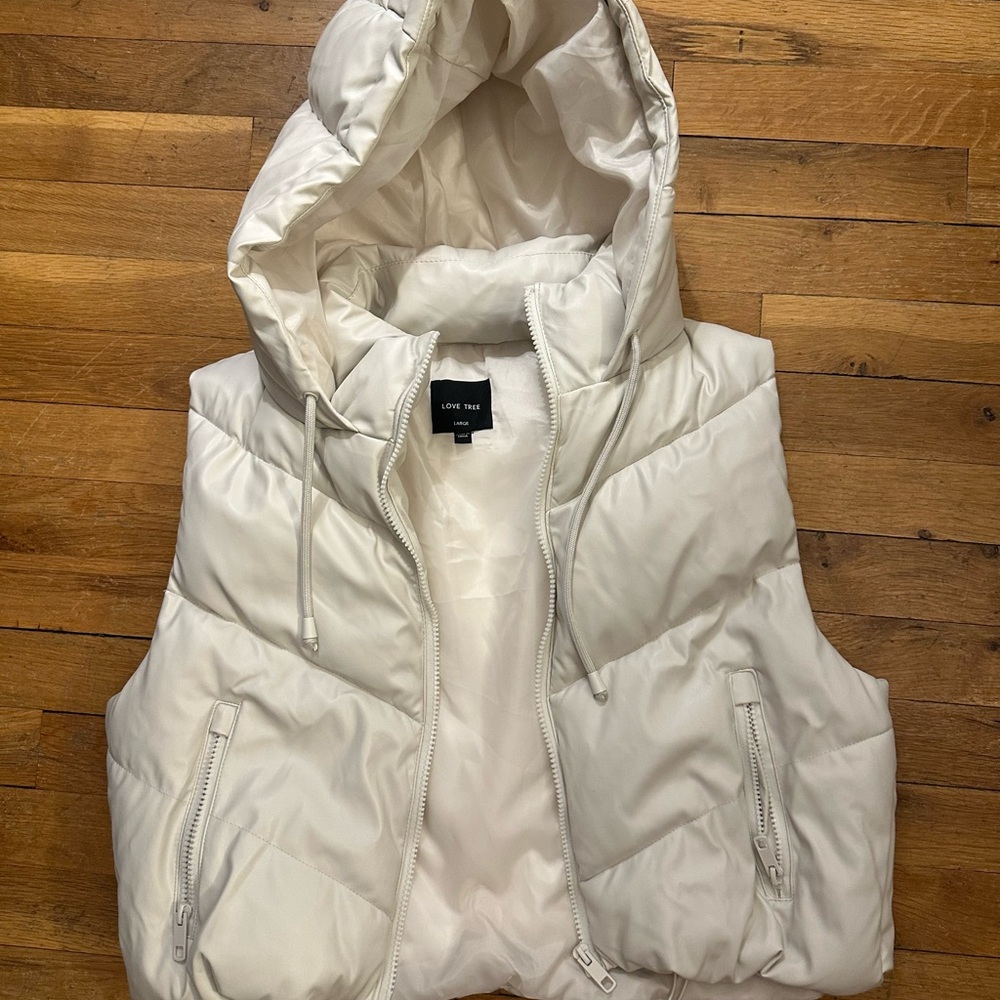 Love Tree Cream Puffer Vest with Hood